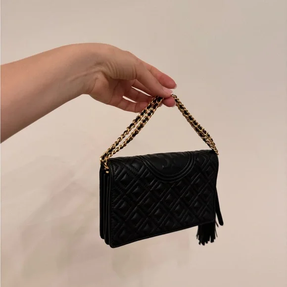 Tory Burch Fleming Wallet Black Quilted Chain Crossbody Bag - Picture 9 of 16